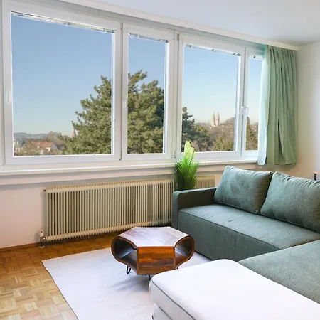 Spacious With View & Free Parking Apartment