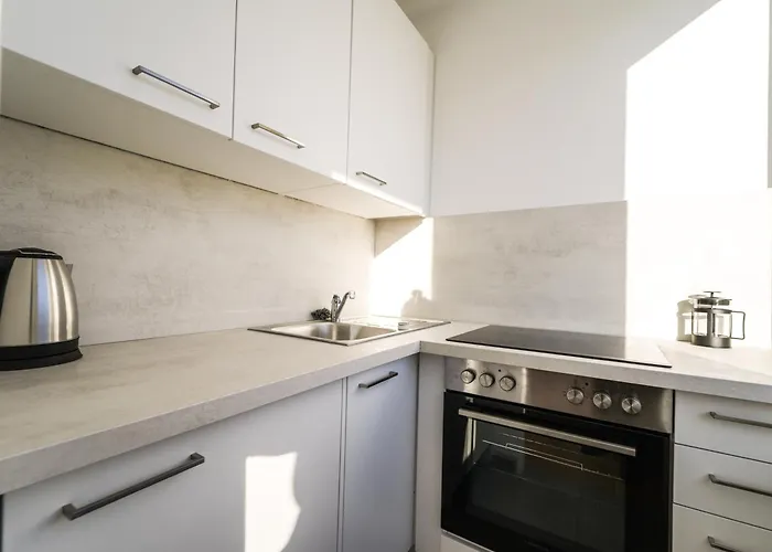 Spacious With View & Free Parking