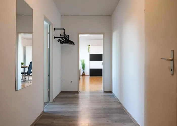 Apartment Spacious With View & Free Parking *