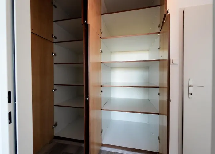 Apartment Spacious With View & Free Parking *