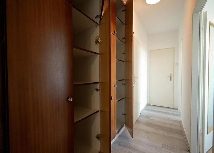 Apartment Spacious With View & Free Parking Wiener Neustadt